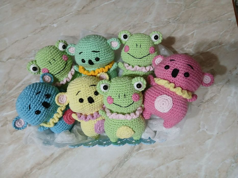 Вязаные брелки для детей и взрослых