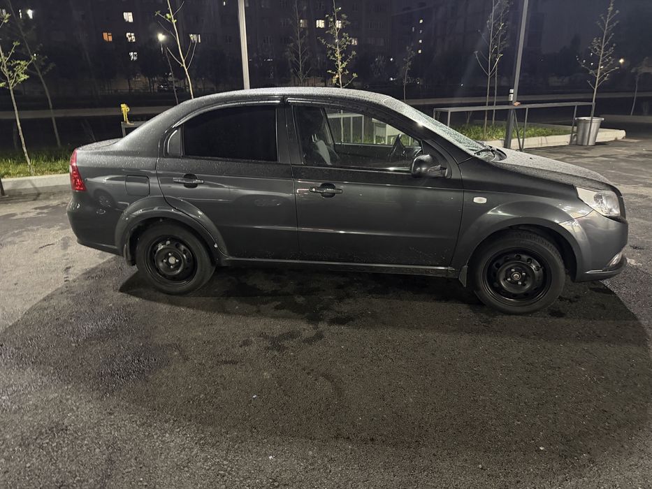 Neksab3 sotiladi srochni narx