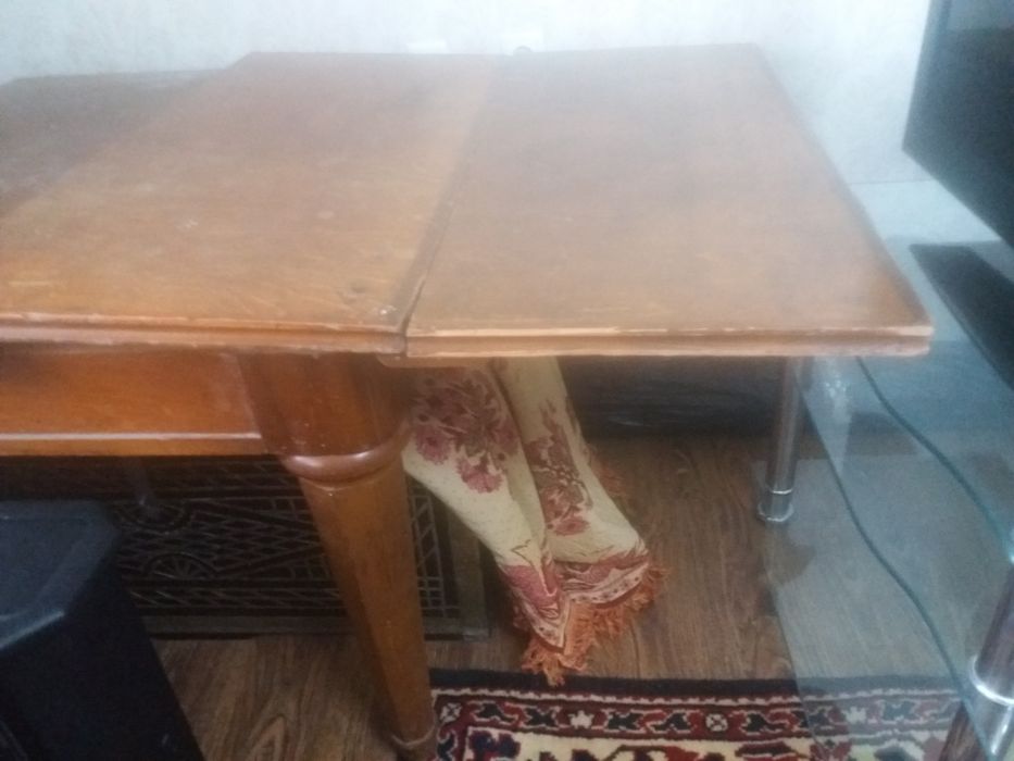 Срочно!Стол дубовый, старинный, антикварный!