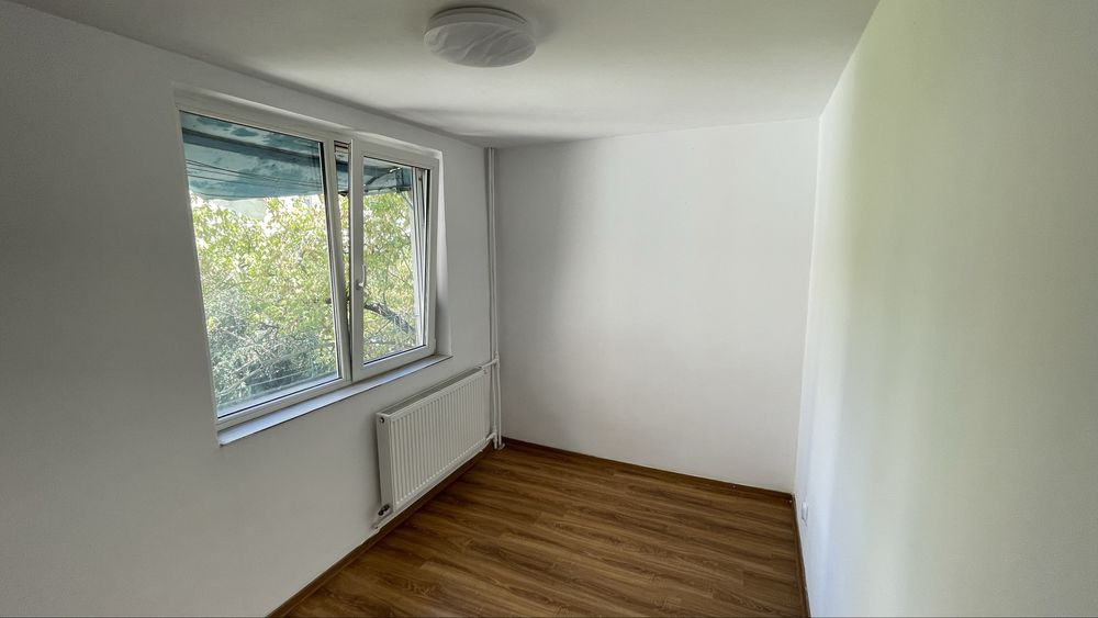 Garsoniera  str IZA Rogerius