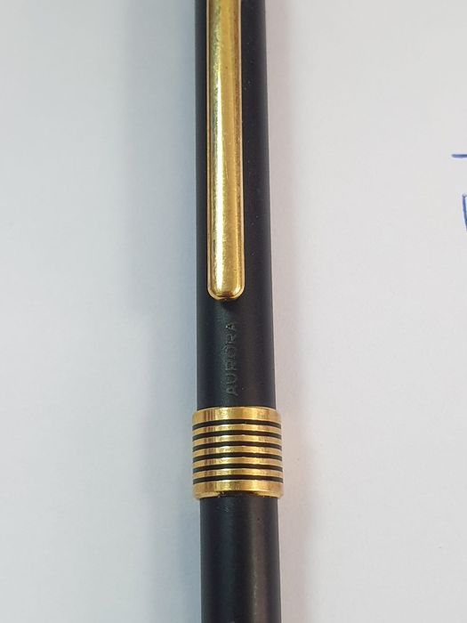 Pix italian Aurora negru cu elemente aurite perfect funcțional