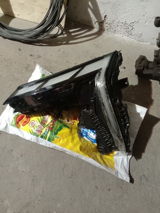 Продам фару JELLY ATLAS