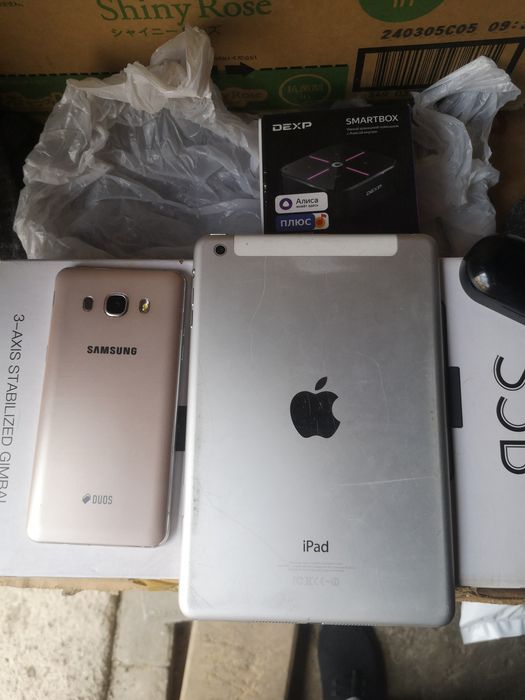 Планшет и телефон идр.