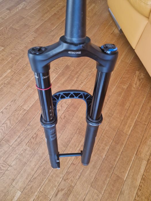 Rockshox Yari RC 27.5 170mm