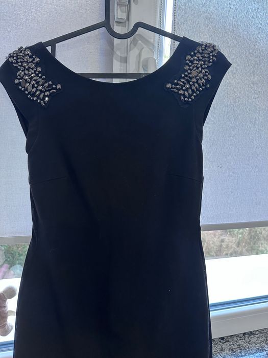 Рокля Zara с камъчета