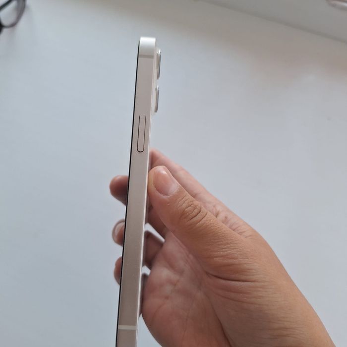 Айфон Iphone 13  - б/у