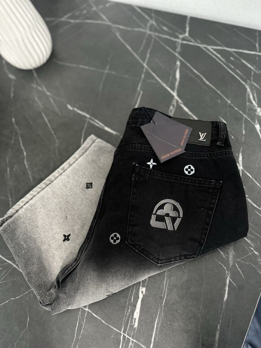 Blugi scurti Louis Vuitton