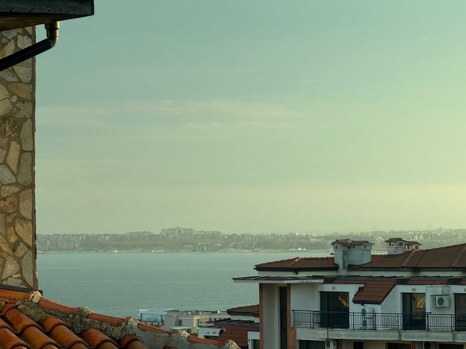 Продава се Хотел в Бургас, Изгрев - 320 кв.м за 682 €/кв.м - Снимка #23