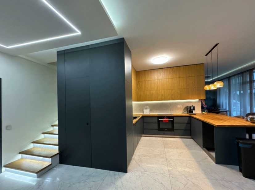 Тристаен мезонет под наем Кръстова вада