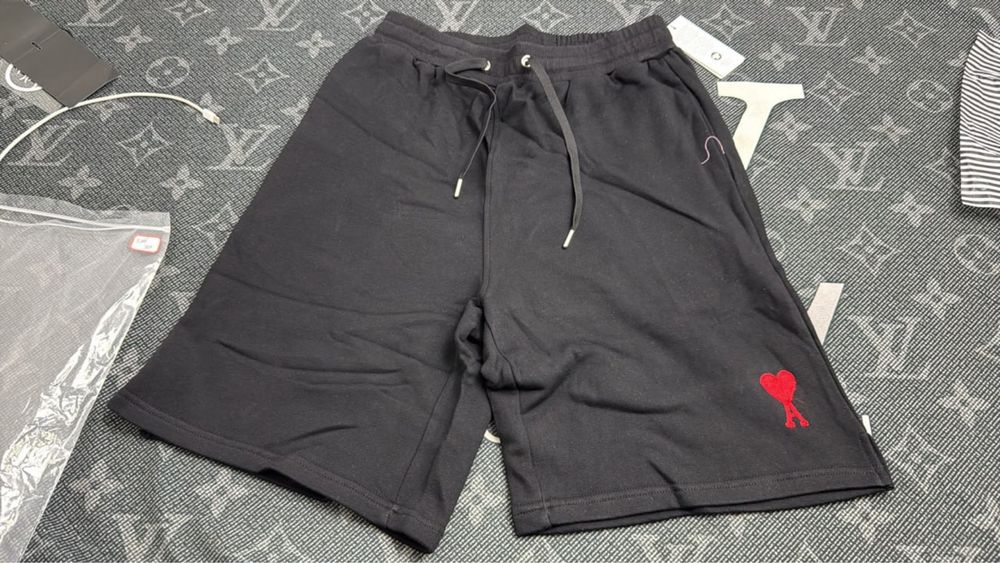 Pantaloni scurti ami paris