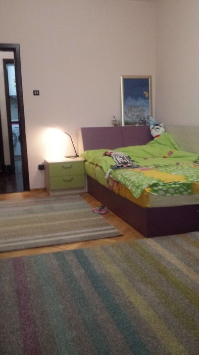 Апартамент център 104кв + таванска стая + маза + гараж