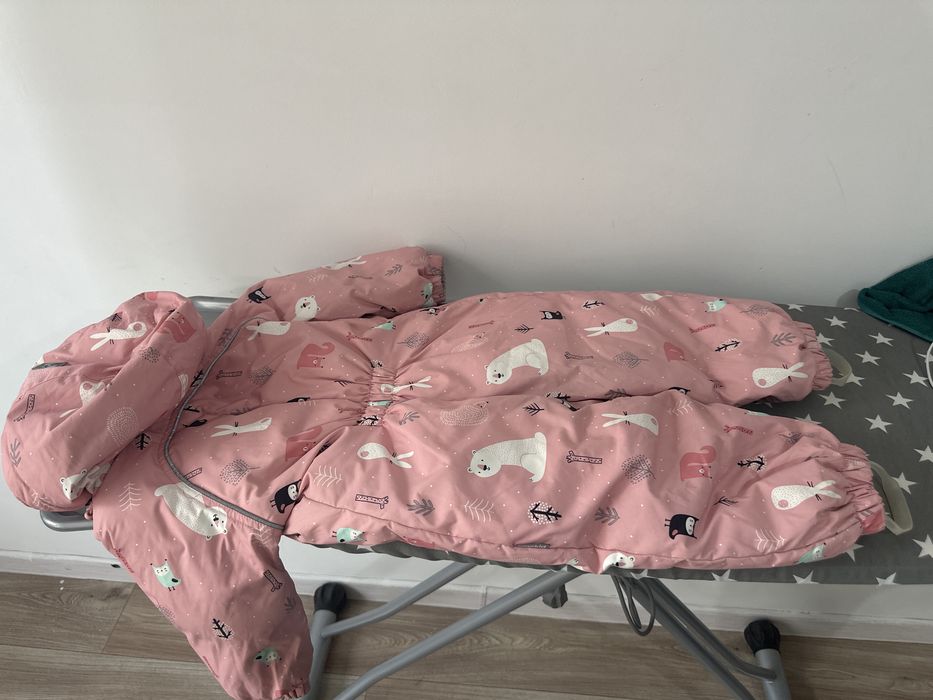 Зимняя куртка б/у на девочку от бренда Crockid