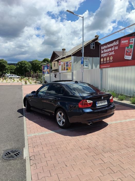BMW e90 2.0  m47