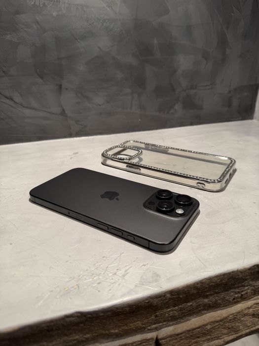 КАТО ЧИСТО НОВ Iphone 15 Pro Max 256 GB Black Titanium