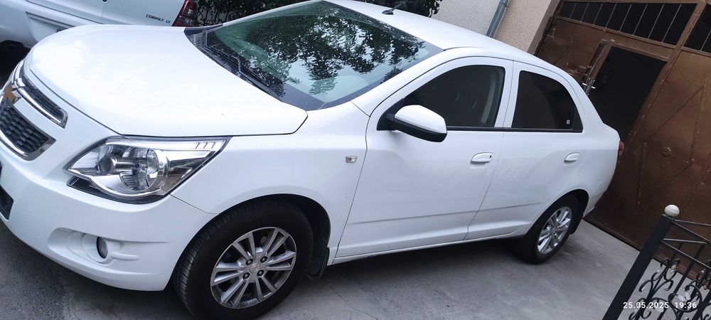 Срочно продается Кобальт 2025. Только из салона вышел.