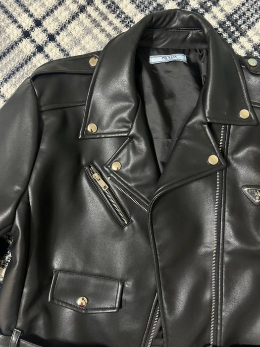 Куртка коженний  PRADA фирма оригинал