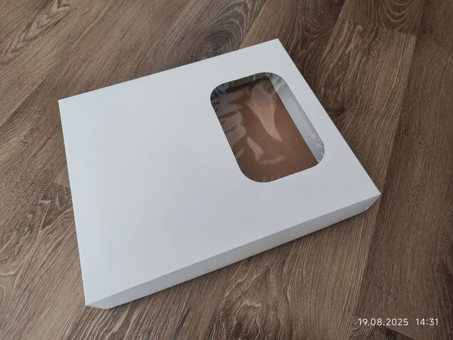 Коробки картоннаые 30х25х5