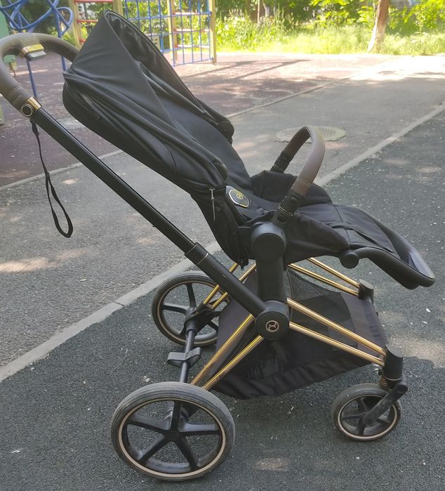 детская коляска Cybex Priam IV Platinum