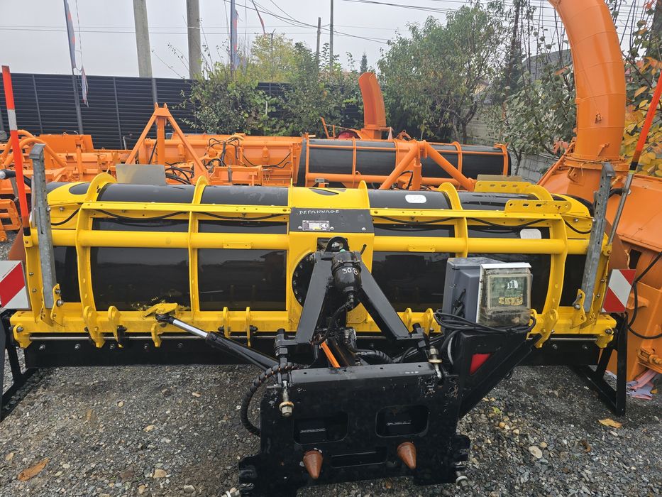 Lama.deszapezire 8x4 lama camion