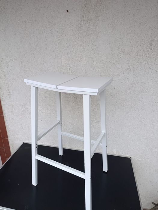 set de 2 scaune albe bucatarie bar sufragerie  sezut sa cadru metalic