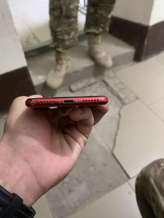 iPhone se жаксы жагдайда сатылады