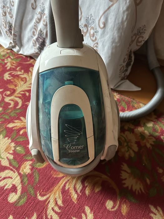 Пылесос очень слабо работает на запчасти или надо починить почистить.