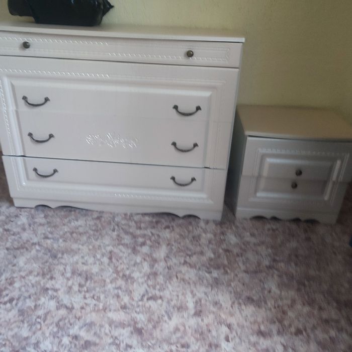 Спальный гарнитур 50тыс тг