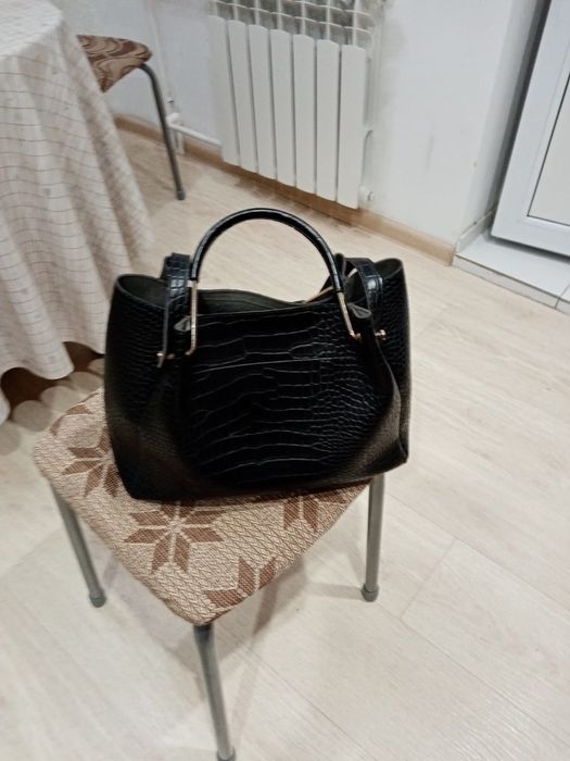 Сумки женские, модные