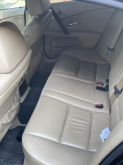 Vand Bmw e 60 motorizare 2,5 , 177 cp