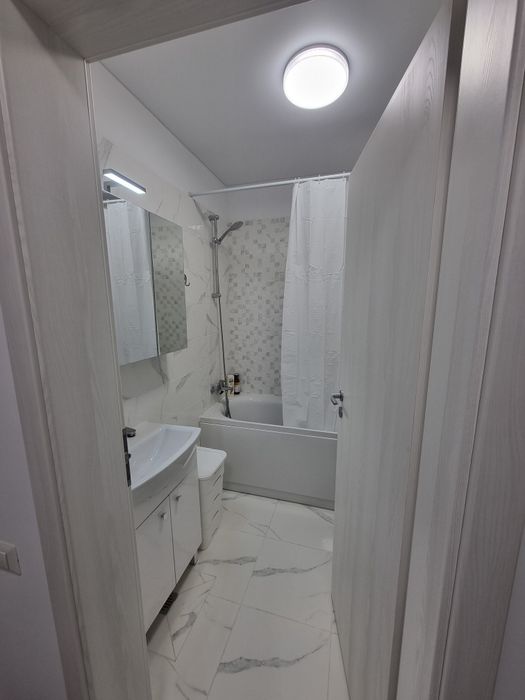 Garsoniera statia metrou Berceni