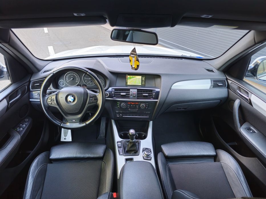 Vând bmw x3 f25 M///pachet 2.0d x drive