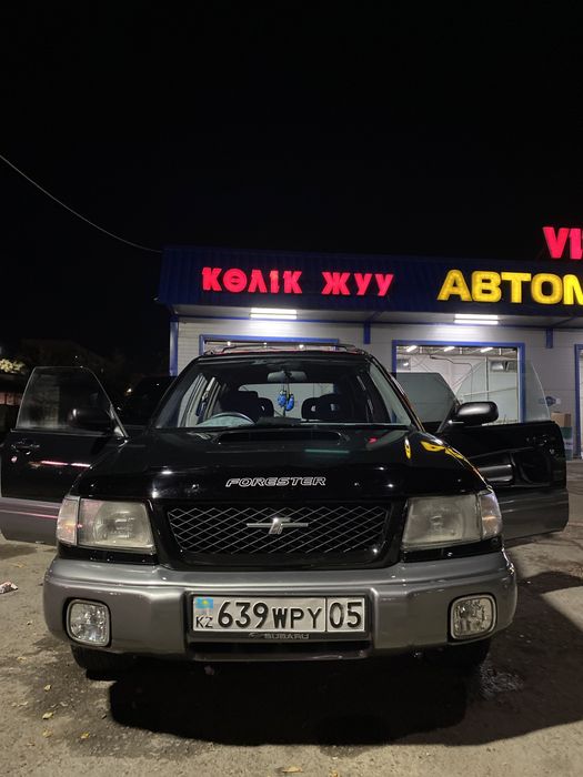 Субару форстер