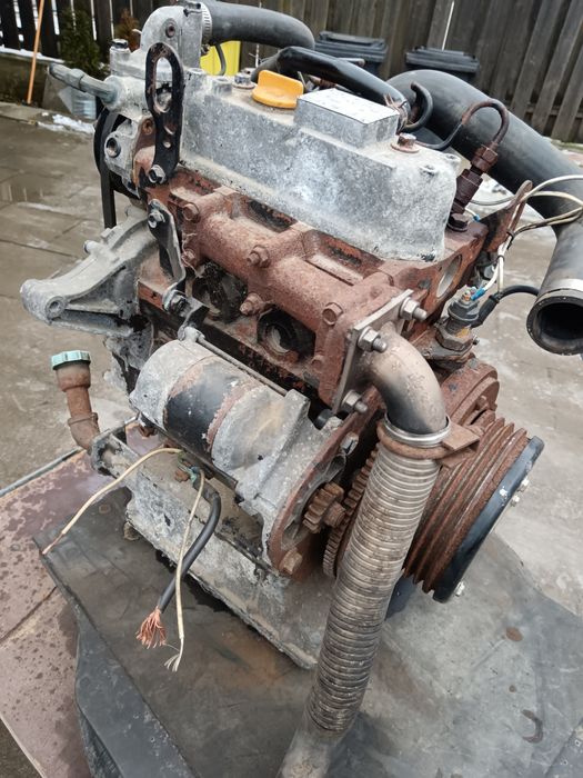 Motor Yanmar 3 cilindri 3TNE72, Thermo King 3.95