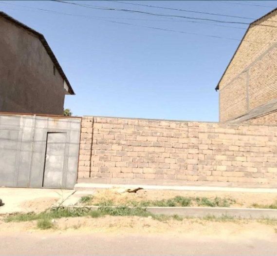 Ер сотилади Охунбобевда 1 сотих 60 y.e