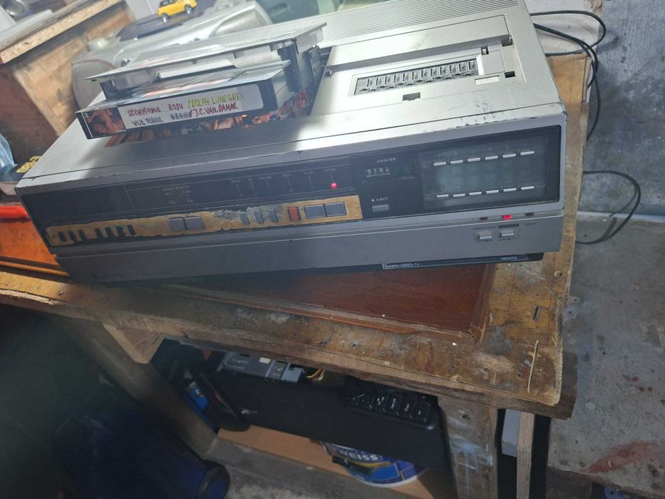 Videorecorder Mitsubishi Piesă Colecție 46 ani