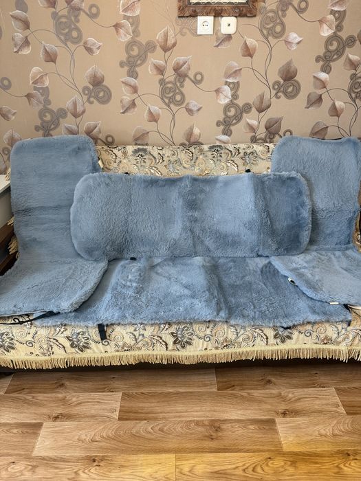 Продаю авточехлы