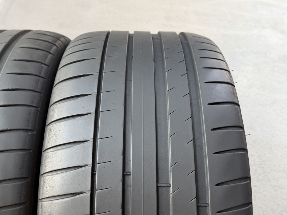 255/35/18 Michelin 2Броя: 90€ 5.5мм