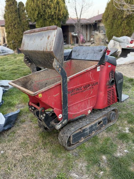 Услуги с багер и самосвали вече и валяк