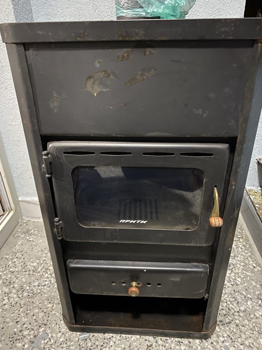 Камина на дърва Прити