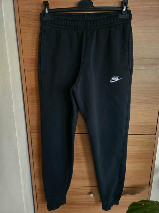 Nike оригинално долнище ново