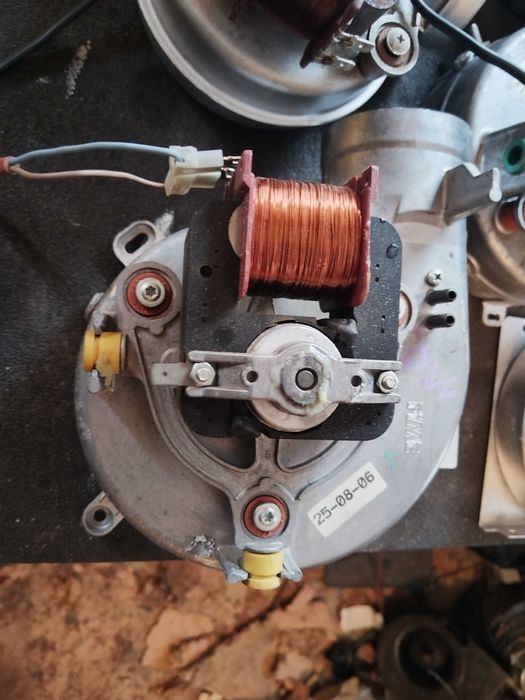 Ventilator soba centrala termica pe gaze