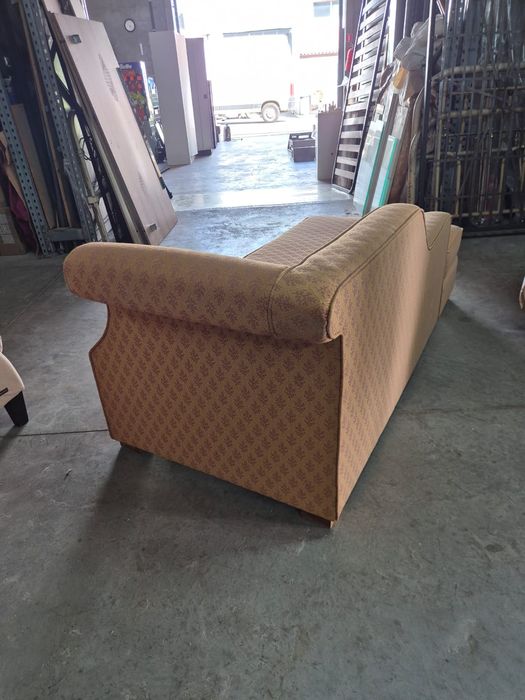 Отоманка в много добро състояние