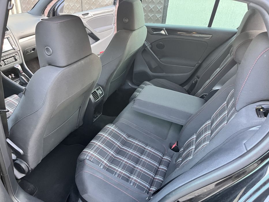 VW Golg 6 GTI 211hp
