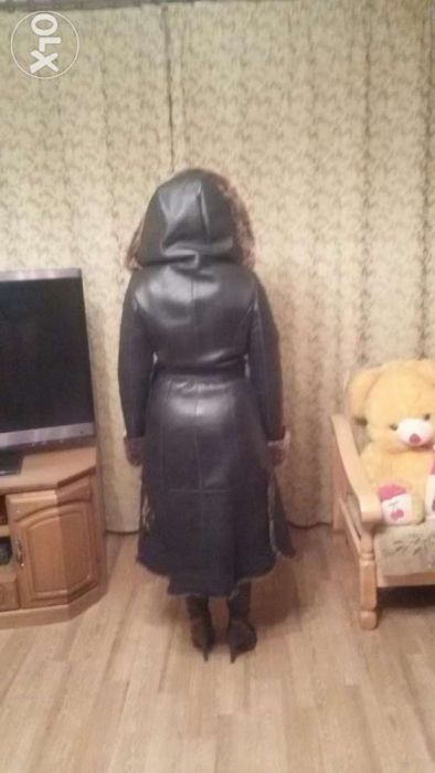 Дубленка черная натуральная