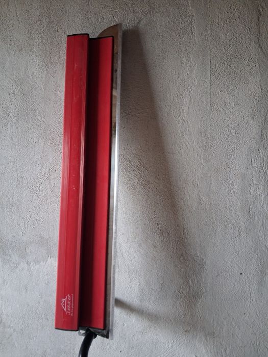 Продам шпатель 800мм и валик для шпаклевки