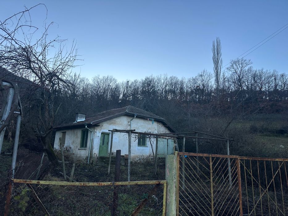 Продава се Къща в Благоевград, Запад - 30 кв.м за 1067 €/кв.м - Снимка #4