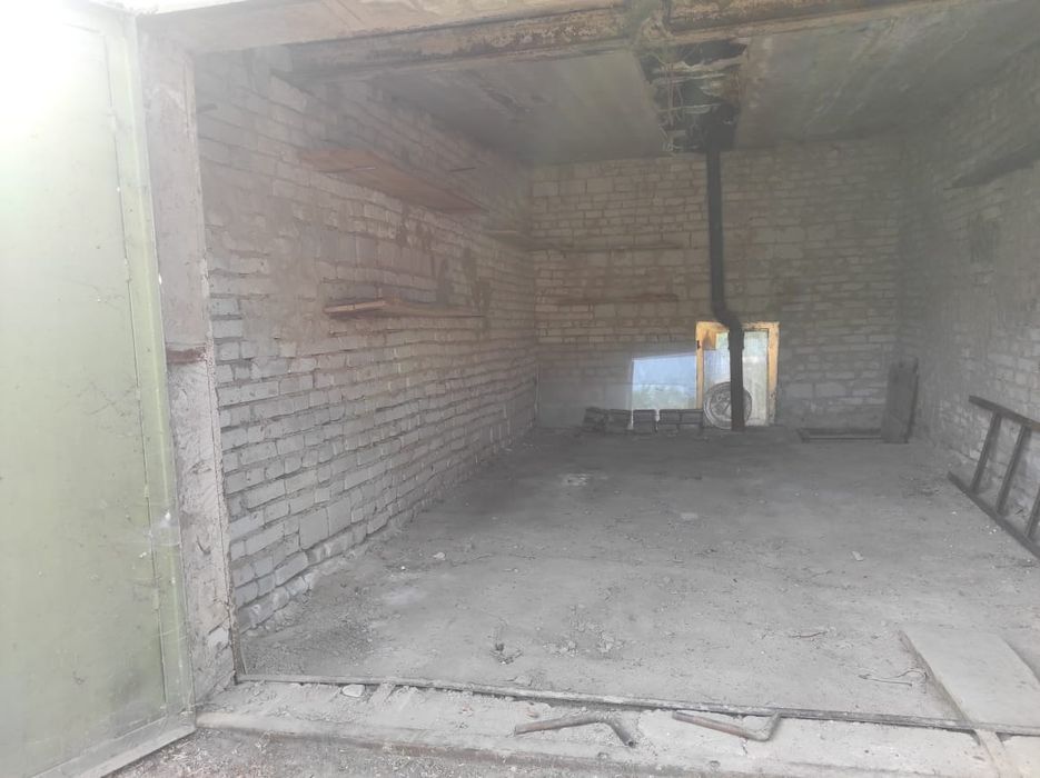 Продам гараж район ул.Шолохова