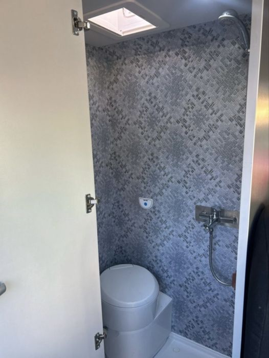 Кемпер бус под наем-3 места