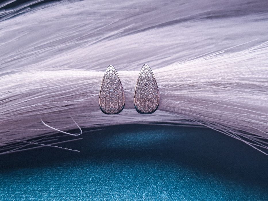 Cercei cu Moissanite