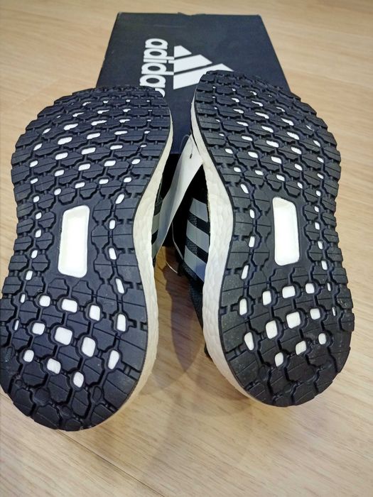 Кроссовки на мальчика р.30